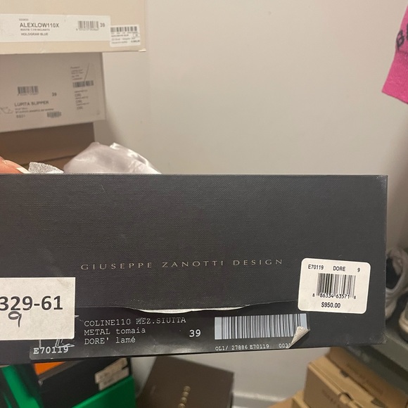 Guiseppe Zanotti shoes - Picture 3 of 5